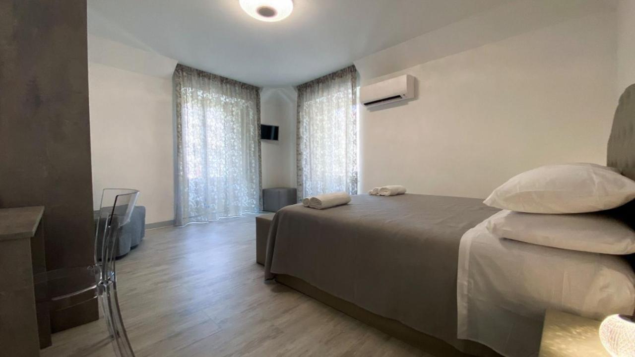 Palazzo Frami Hotel Acireale Exterior photo